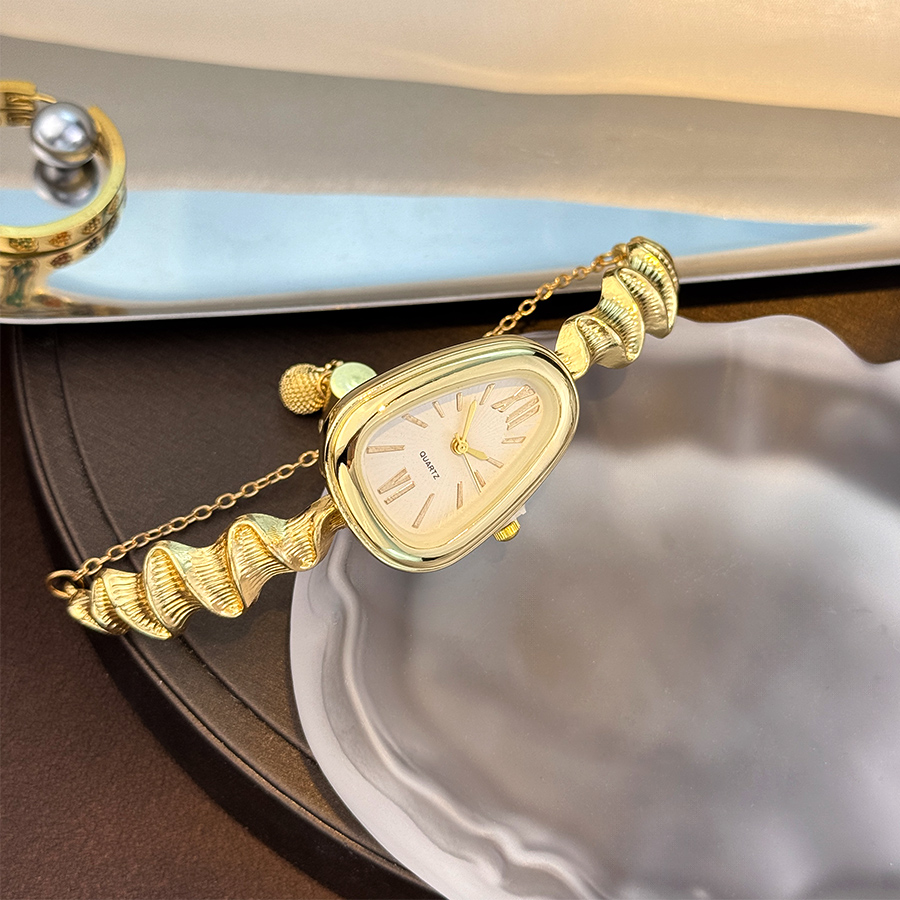 Luxury Watch Collection - Zarif Yılan Şeklinde Bayanlar Kuvars Saat