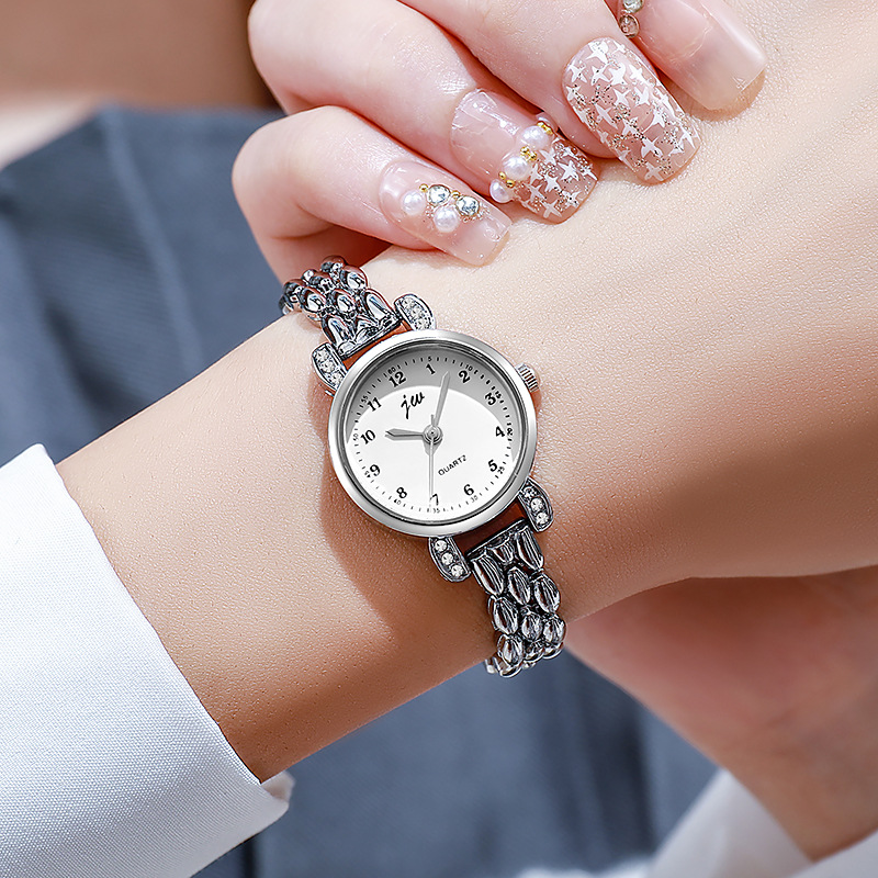 Moda Kadın Bilezik Saatler Lük - Luxury Watch Arabic incelemesi ve fiyatı