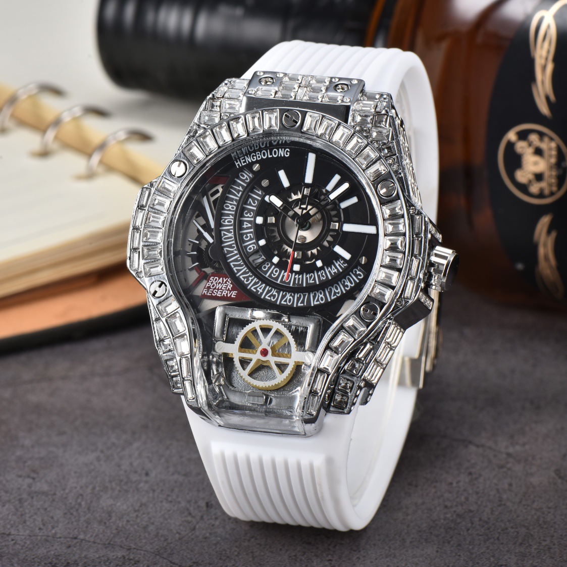 Tam Elmas Kaplama İş Lüksü Üst - Luxury Watch Arabic incelemesi ve fiyatı
